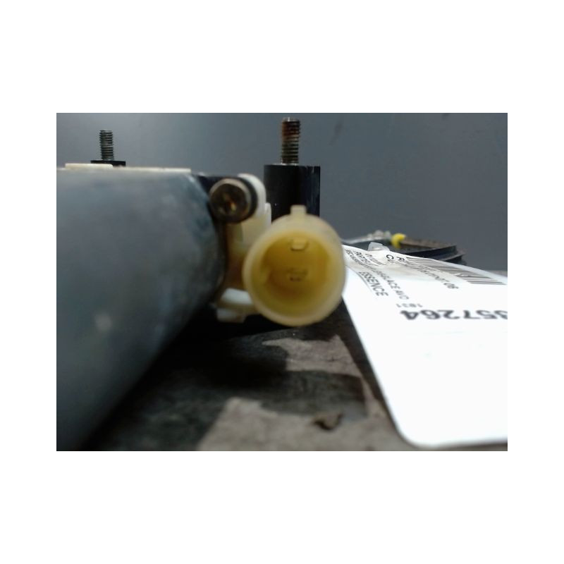MECANISME+MOTEUR LEVE-GLACE AVANT DROIT RENAULT CLIO II PH.2 01-06