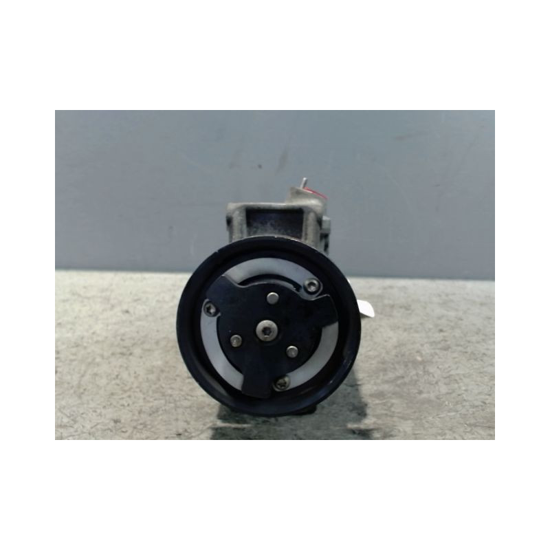 COMPRESSEUR AIR CONDITIONNE VOLKSWAGEN POLO 2009-