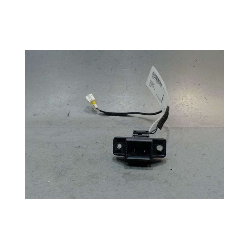 SERRURE HAYON  RENAULT CLIO