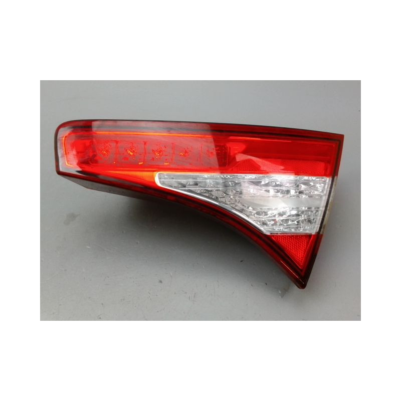 FEU ARRIERE INTERIEUR DROIT KIA OPTIMA