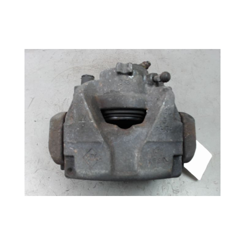 ETRIER DE FREIN AVANT GAUCHE DACIA DUSTER 2010-