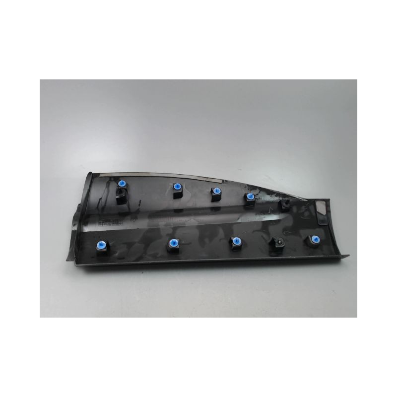 PROTECTION PORTE ARRIERE DROIT RENAULT KADJAR BREAK 2015-...