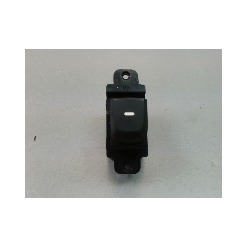 COMMANDE LEVE-GLACE PORTE ARD HYUNDAI I10