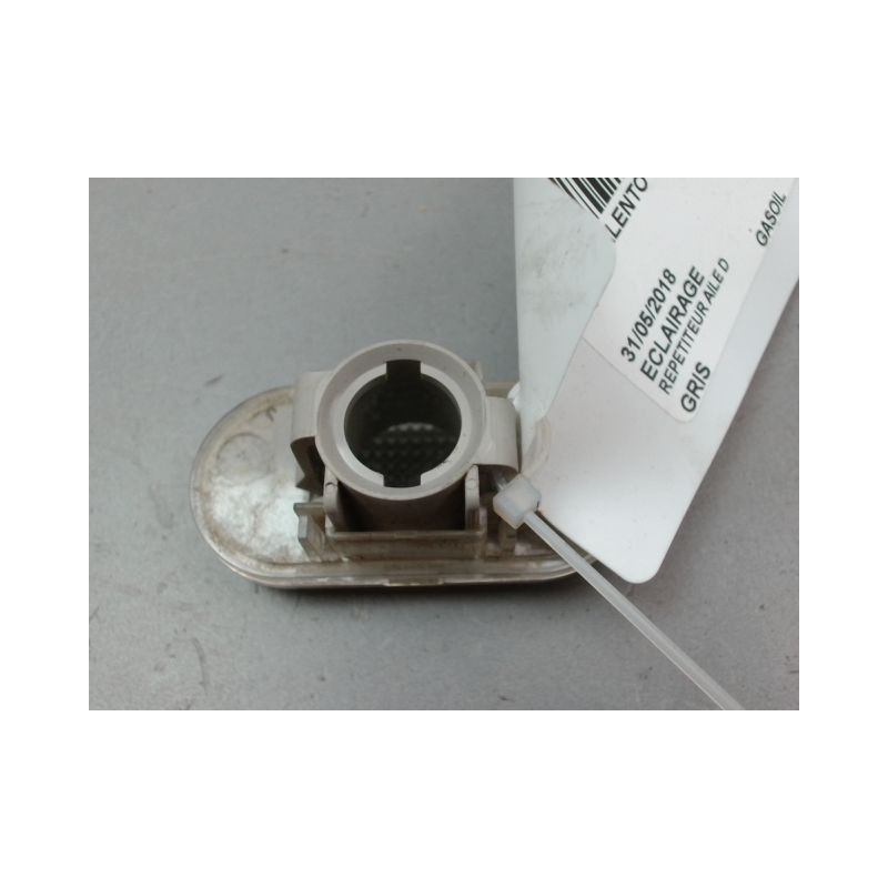 REPETITEUR AILE DROIT FIAT TALENTO