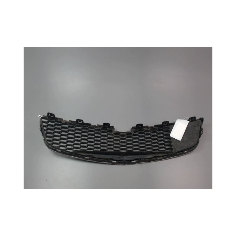 GRILLE PARE-CHOC AVANT CHEVROLET CRUZE BERL. 2009-...