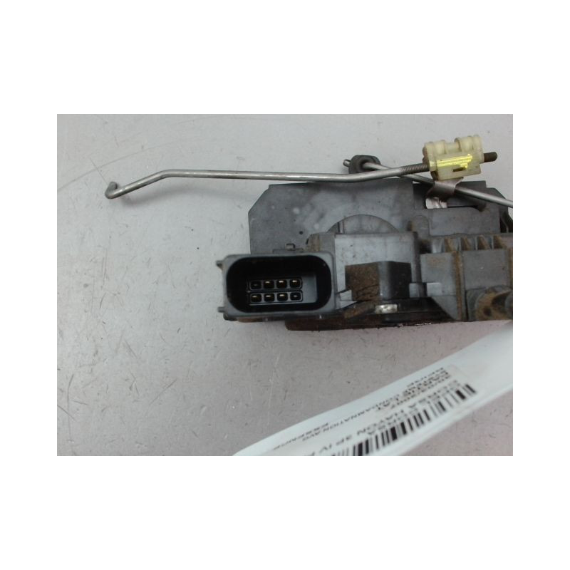 SYSTEME CONDAMNATION AVANT GAUCHE OPEL CORSA IV Phase 1 (D) 2006-2010