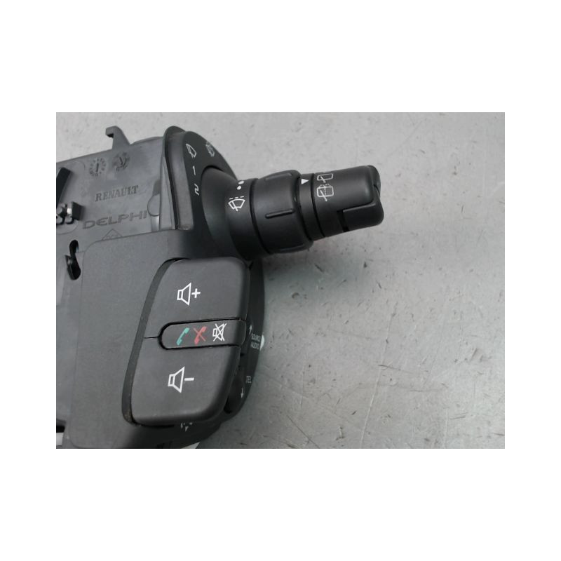 COMMANDE ESSUIE GLACE RENAULT CLIO III Phase 2 2009-2014
