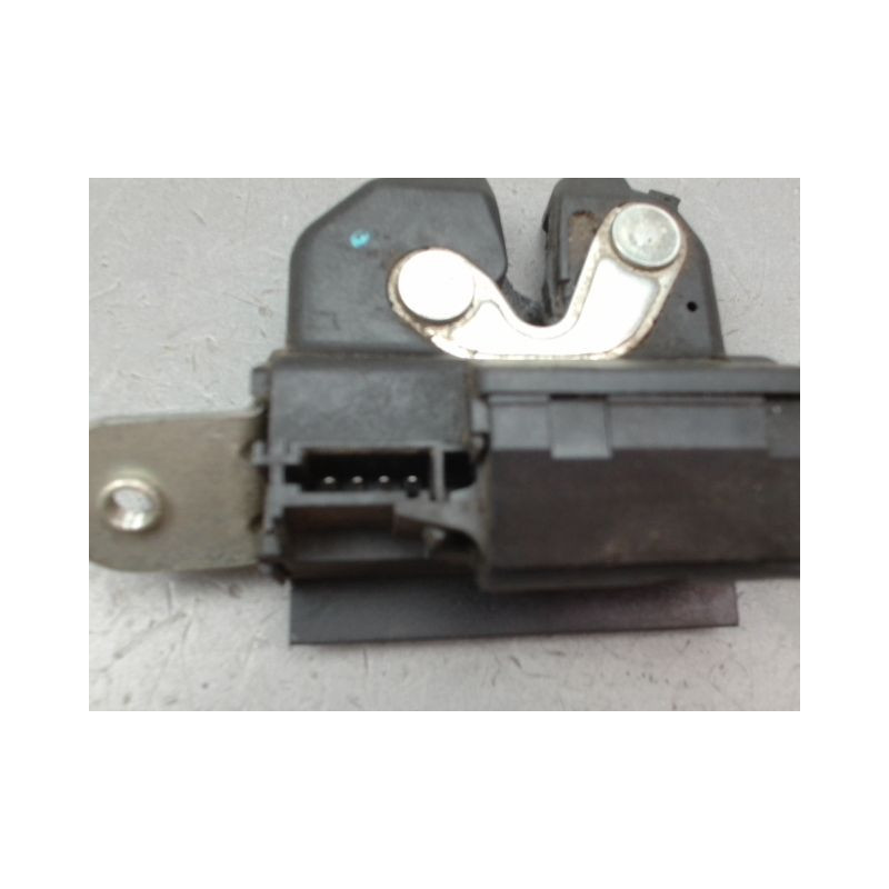 SERRURE HAYON  FIAT 500 II Phase 1 2007-...