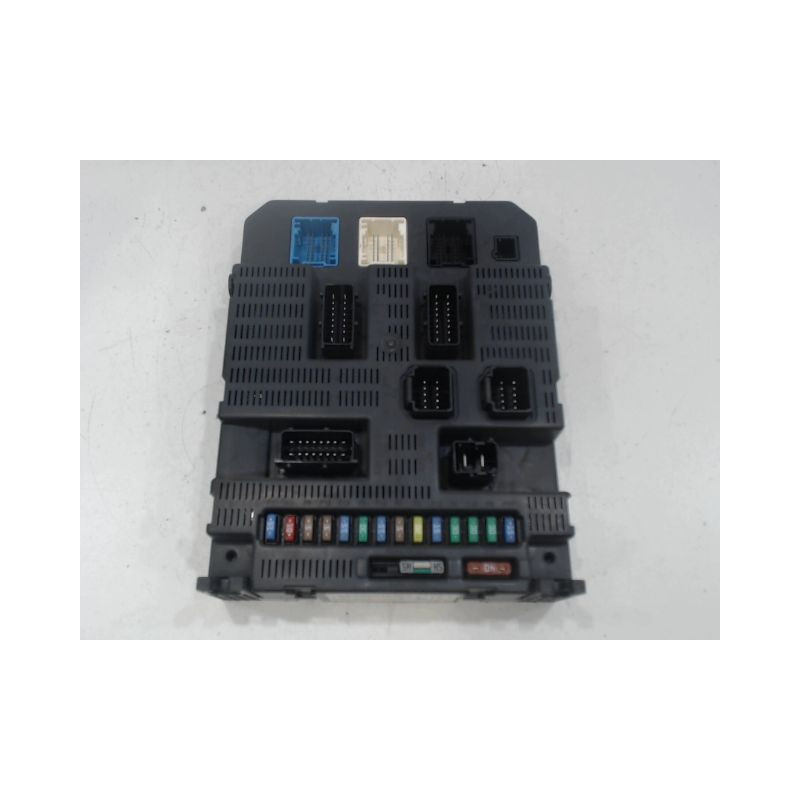 PLATINE FUSIBLE HABITACLE PEUGEOT 308