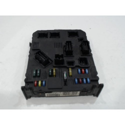 PLATINE FUSIBLE HABITACLE