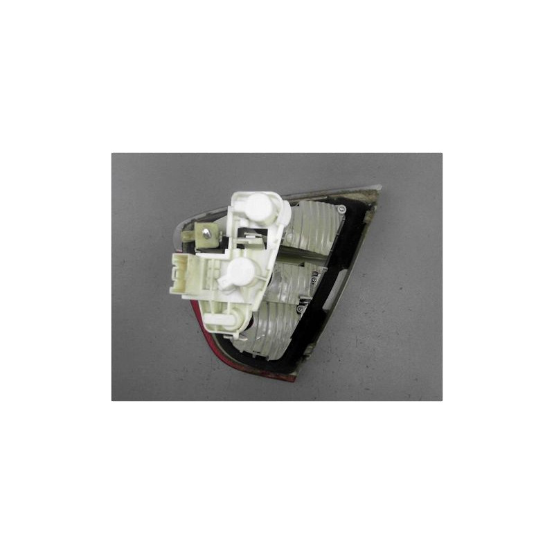 FEU ARRIERE INTERIEUR GAUCHE BMW SERIE 3 (E90) 05-08