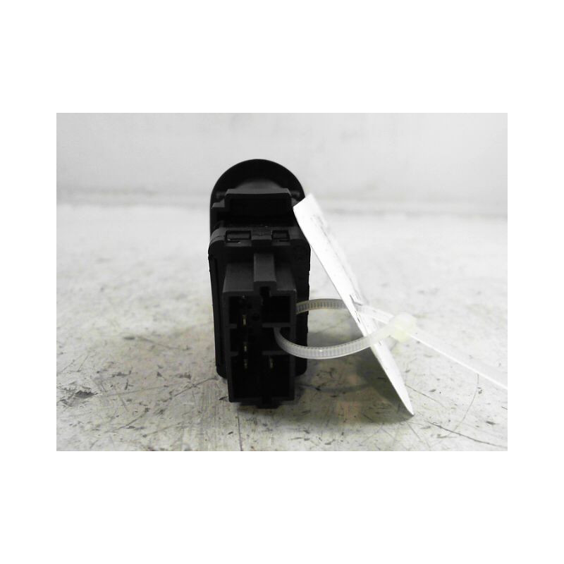 COMMANDE LEVE-GLACE PORTE AVD CITROEN C3 2005-