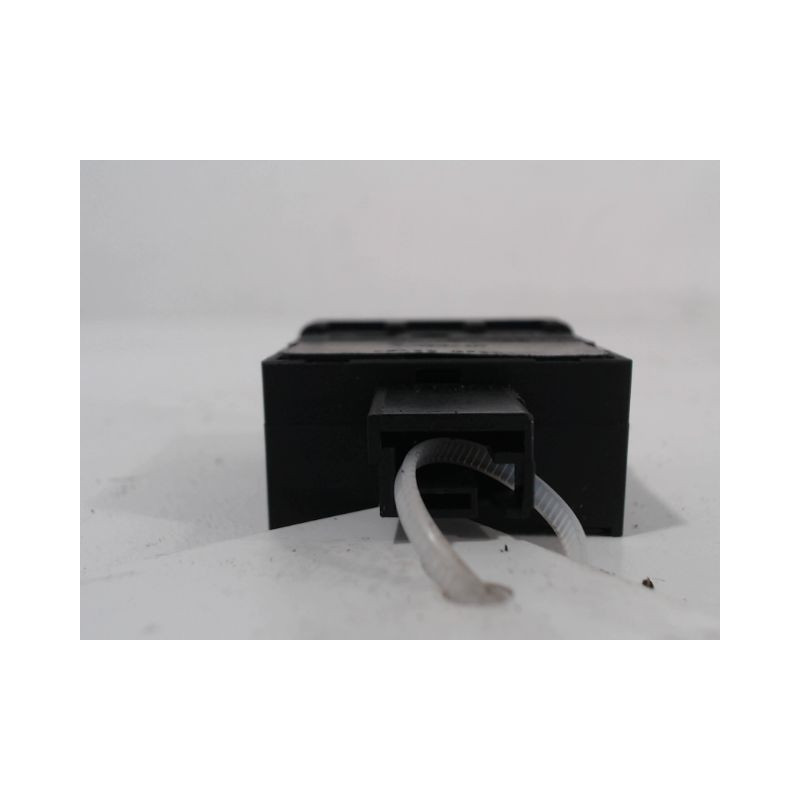 INTERIEUR COMMANDE PHARES PEUGEOT 5008 2009-