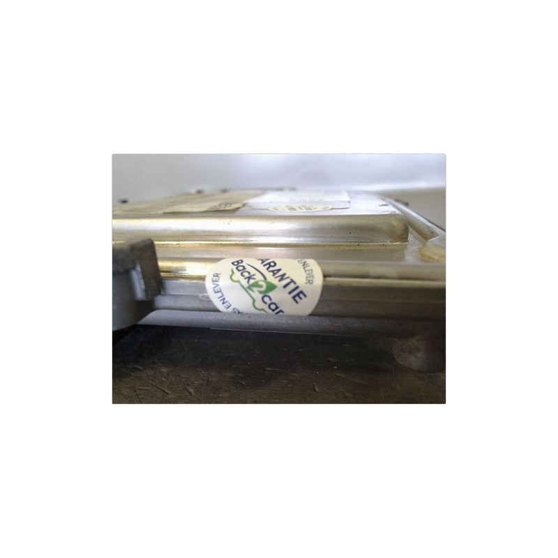 CALCULATEUR MOTEUR PEUGEOT 207