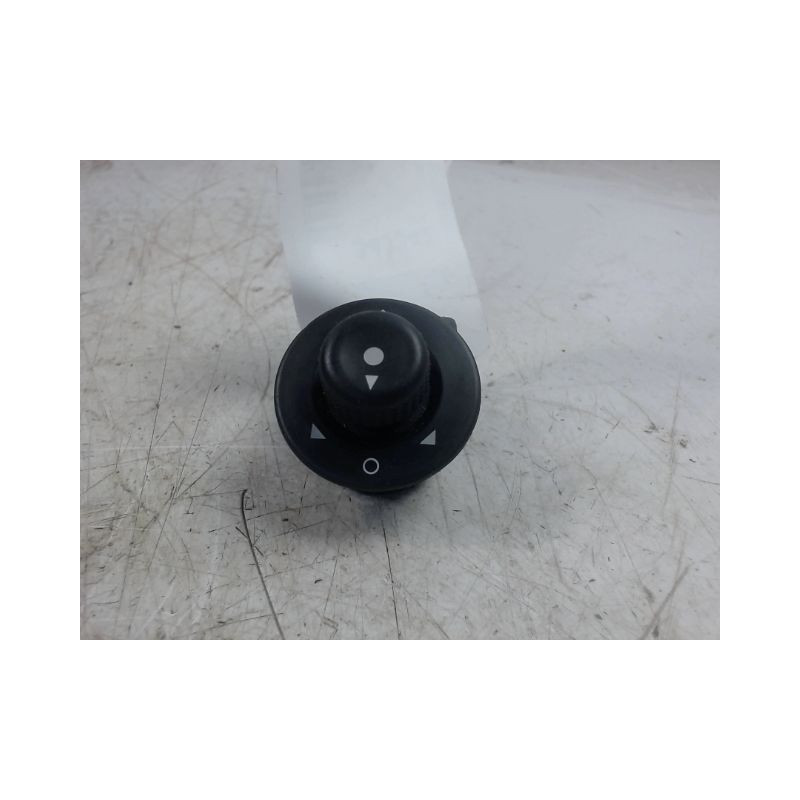 COMMANDE RETROVISSEUR EXTERIEUR ELECTRIQUE CITROEN XSARA PICASSO