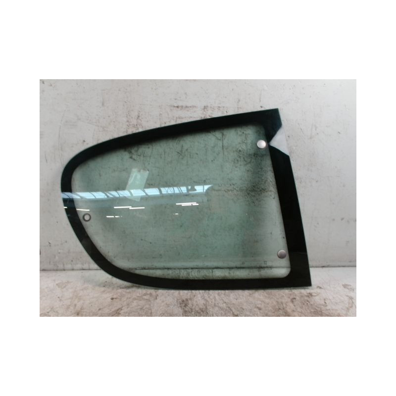 GLACE ARRIERE CUSTODE DROIT PEUGEOT 206 3P