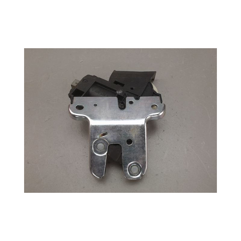 SERRURE COFFRE ARRIERE AUDI A4