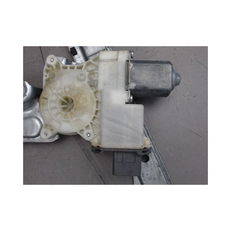 MECANISME LEVE-GLACE AVANT GAUCHE PEUGEOT 3008