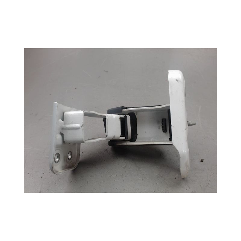 CHARNIERE INF PORTE BATTANTE ARG PEUGEOT EXPERT