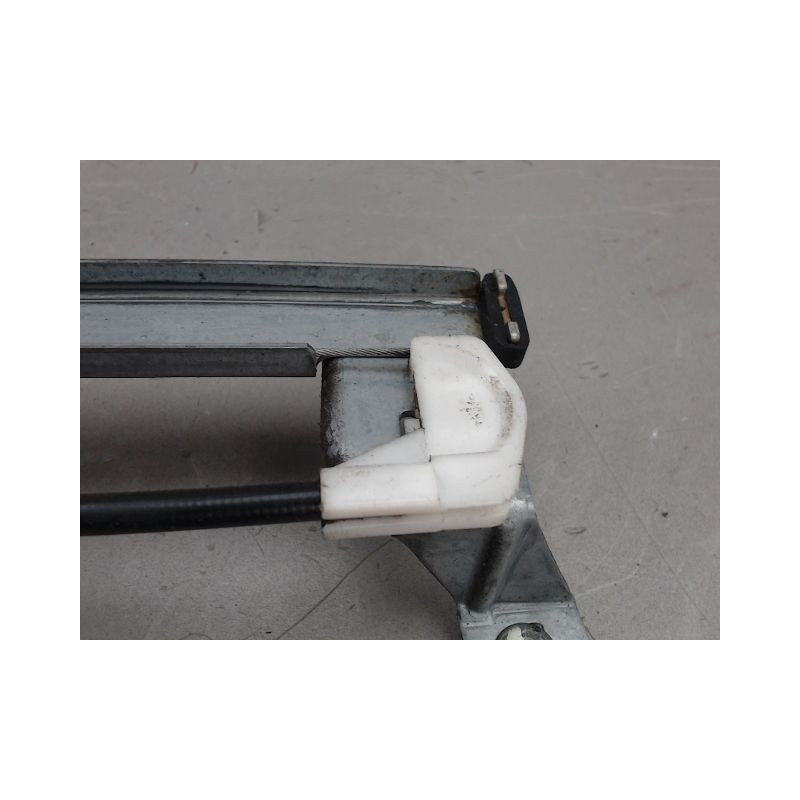 MECANISME LEVE-GLACE AVANT DROIT CITROEN SAXO