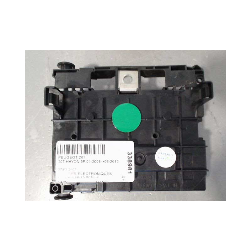 BOITE A FUSIBLES PEUGEOT 207 2006-2013