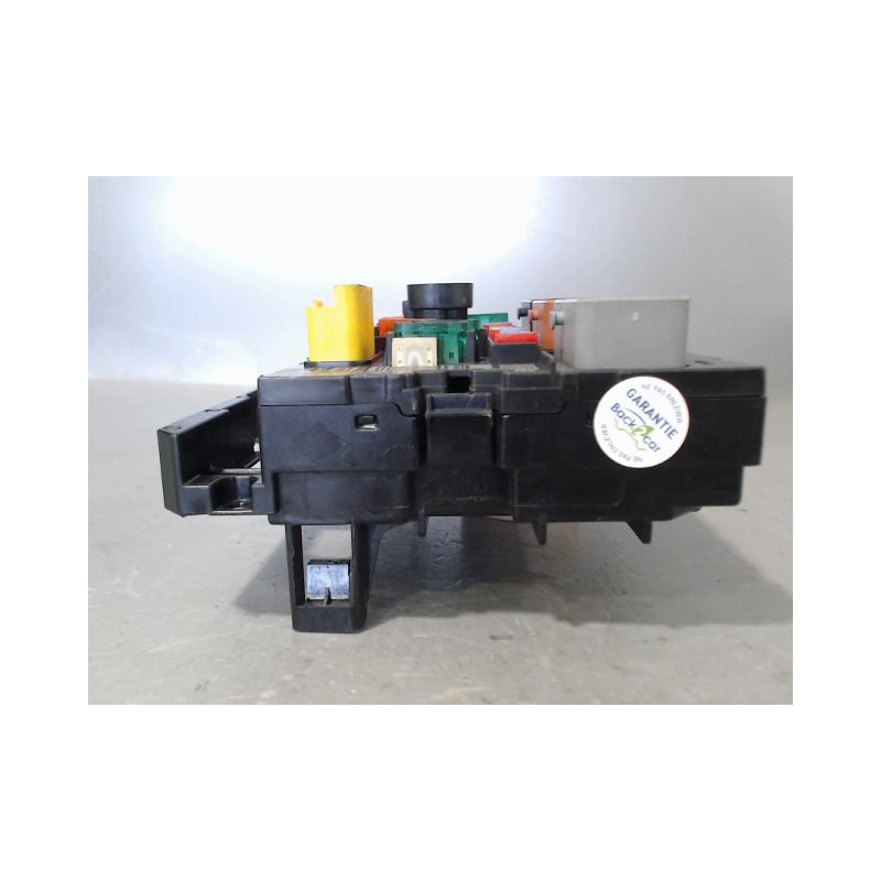 BOITE A FUSIBLES PEUGEOT 207 2006-2013