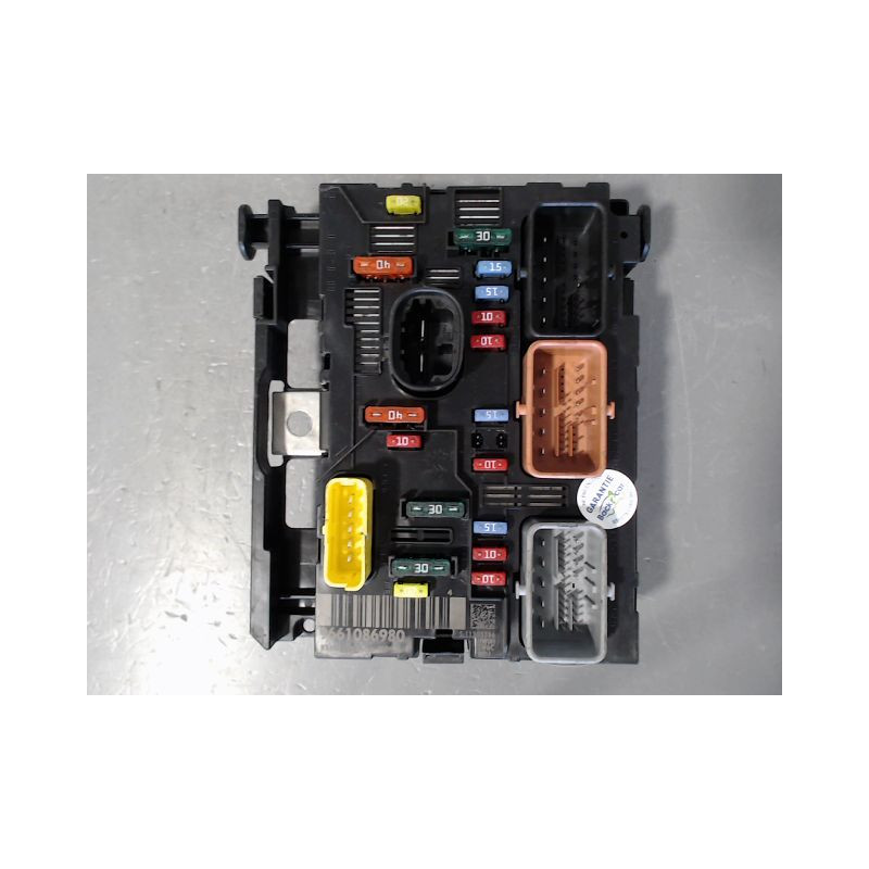 BOITE A FUSIBLES PEUGEOT 207 2006-2013