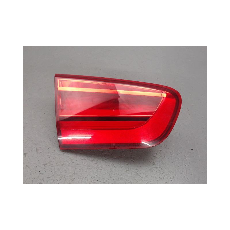 FEU ARRIERE INTERIEUR GAUCHE B.M.W. SERIE 1