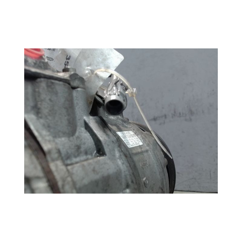 COMPRESSEUR AIR CONDITIONNE BMW SERIE 5 (E60) 2003-
