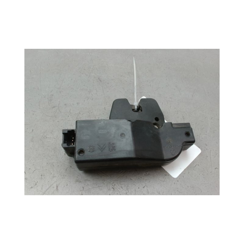 SERRURE HAYON  PEUGEOT 307 Phase 1 2001-2005