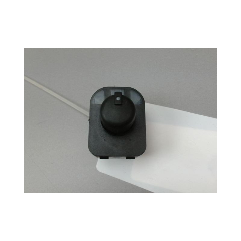 COMMANDE RETROVISSEUR EXTERIEUR ELECTRIQUE AUDI A1 Phase 1 (8X) 2010-2015