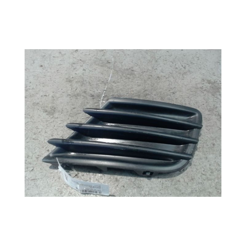 OBTURATEUR PHARE ADDITIONNEL PARE-CHOC AVG PEUGEOT 207 2009-