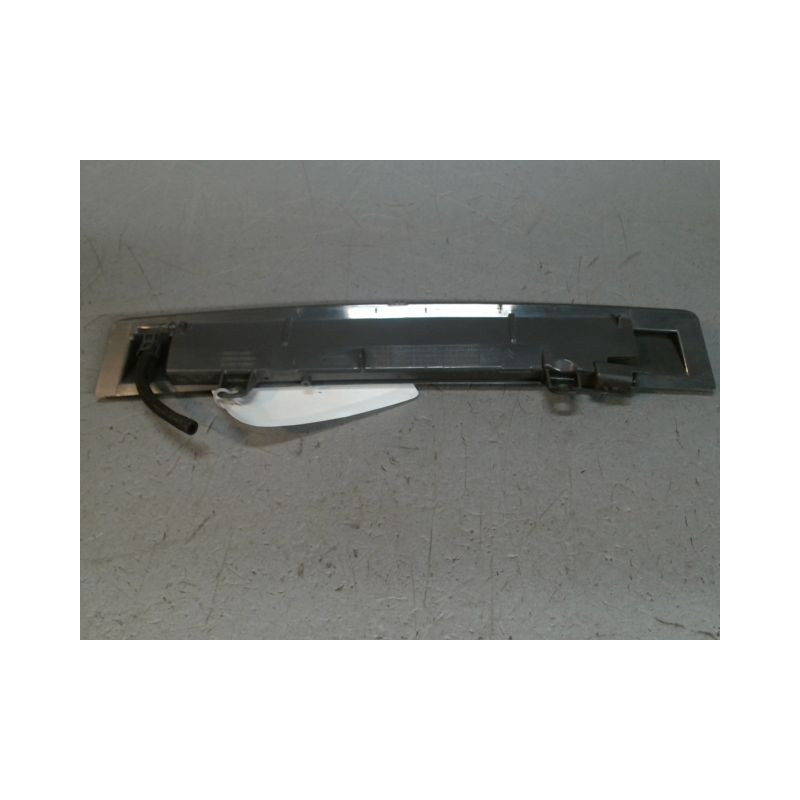 FEUX STOP SUPPLEMENTAIRE PEUGEOT 208
