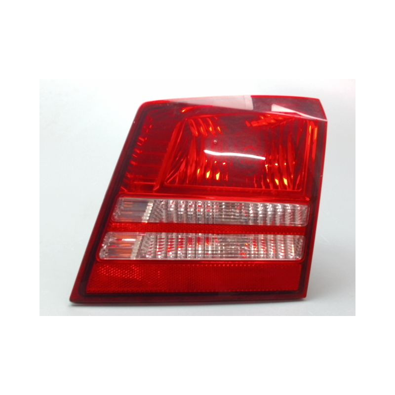 FEU ARRIERE INTERIEUR DROIT DODGE JOURNEY MONOSP. 2008-...