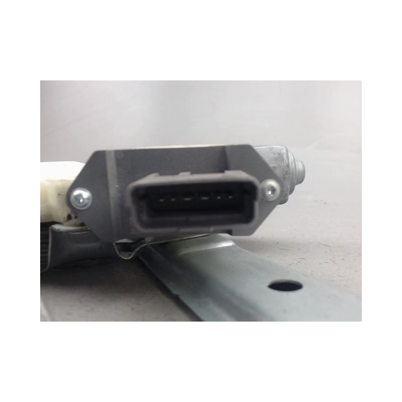 MECANISME LEVE-GLACE AVANT GAUCHE PEUGEOT 3008