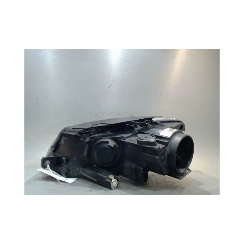 PHARE DROIT VOLKSWAGEN PASSAT
