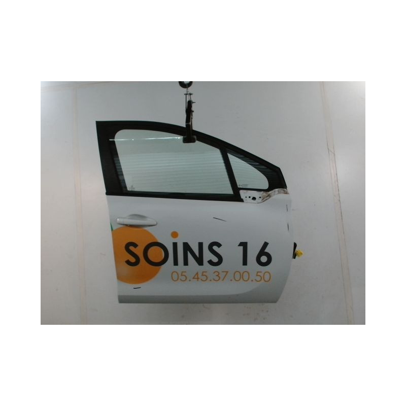 PORTE AVANT DROIT PEUGEOT 208