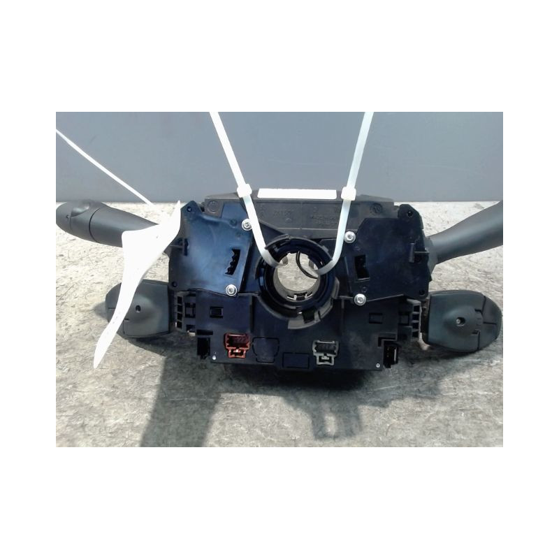 BLOC COMMODOS PEUGEOT 207 2011-