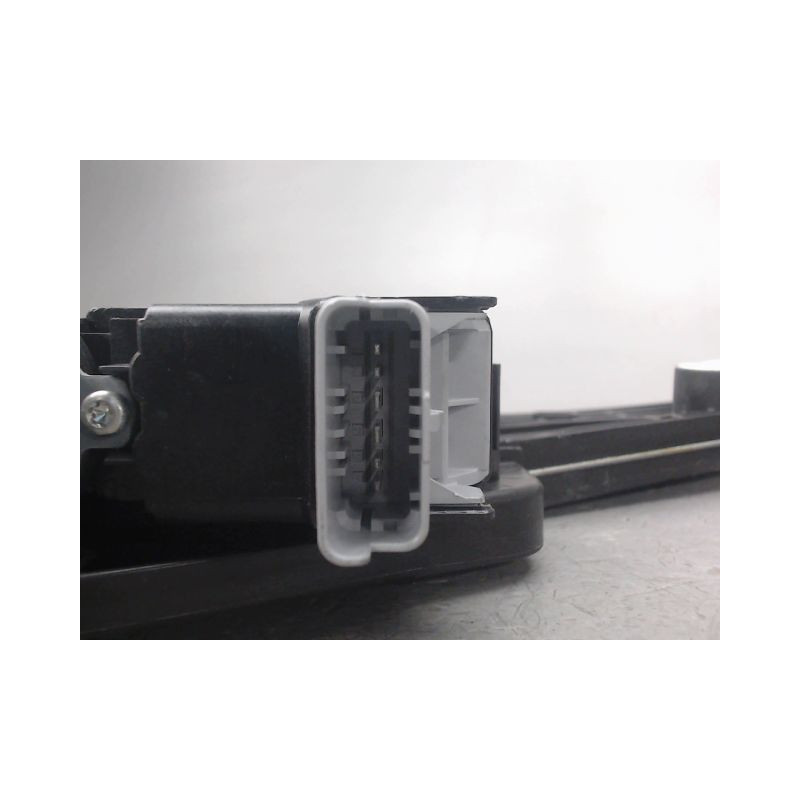 MECANISME LEVE-GLACE AVANT GAUCHE PEUGEOT 208