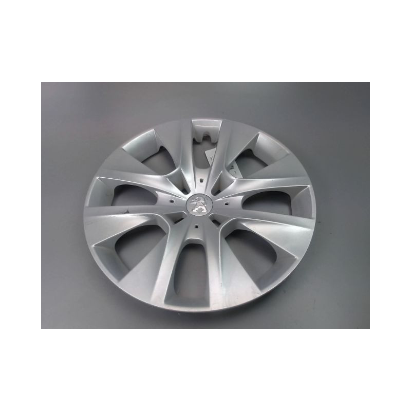 ENJOLIVEUR DE ROUE PEUGEOT 208 Phase 1 2012-...