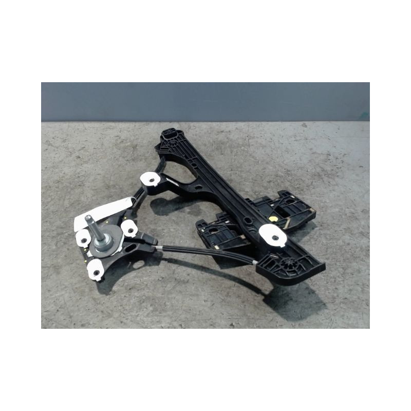 MECANISME LEVE-GLACE ARRIERE DROIT PEUGEOT 208