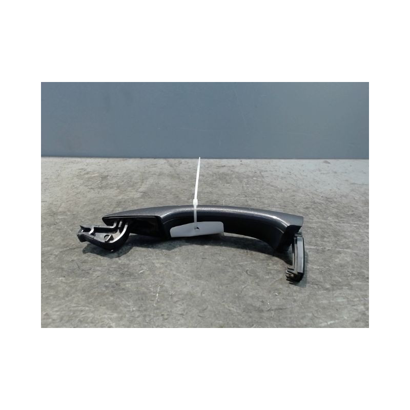 POIGNEE EXTERIEURE PORTE ARRIERE DROIT PEUGEOT 208