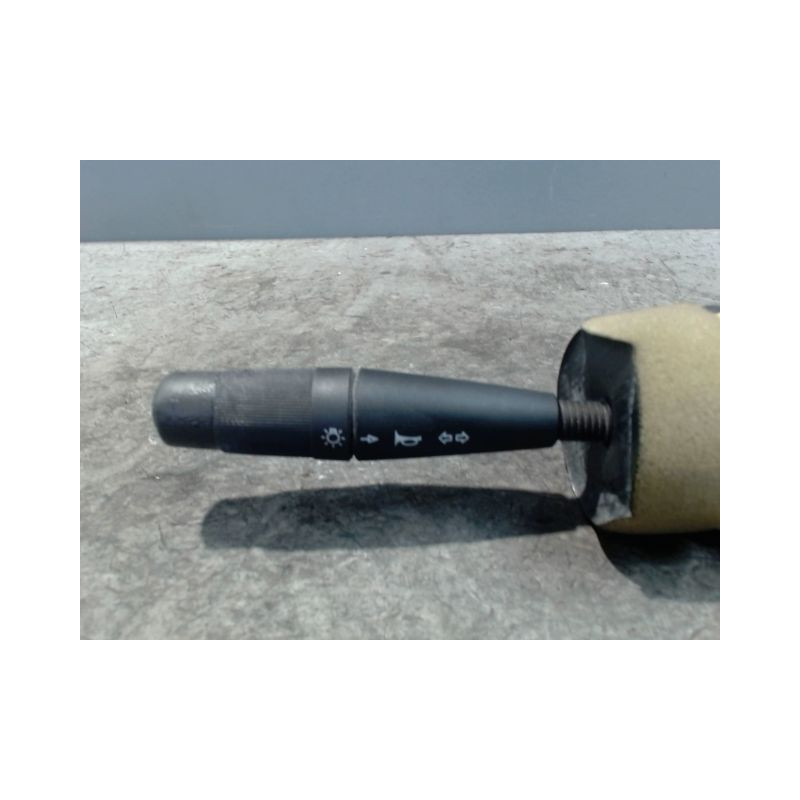 COMMANDE CLIGNOTANT PEUGEOT 405 -92