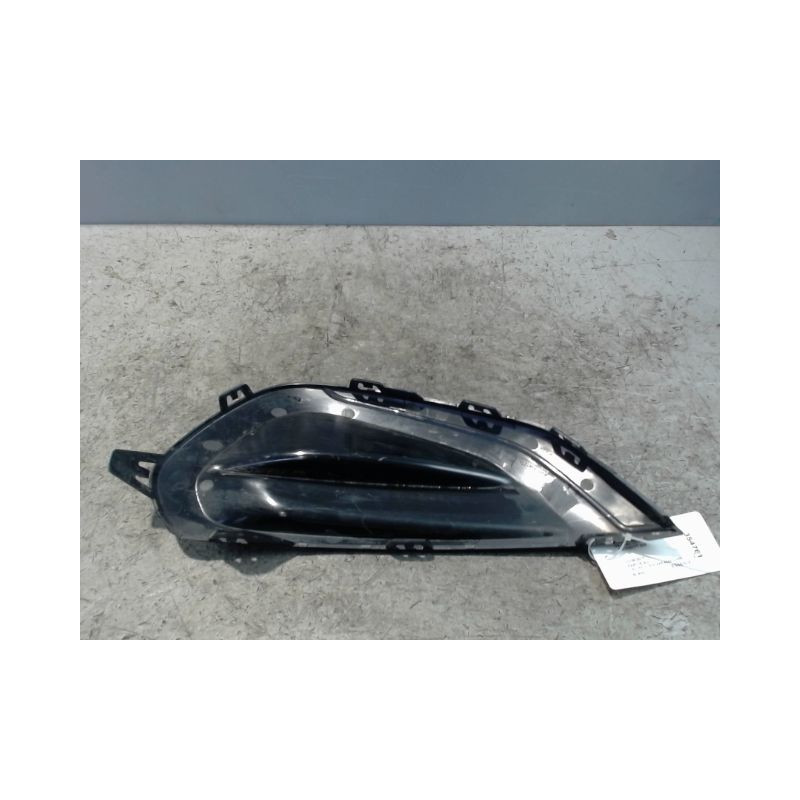 OBTURATEUR PHARE ADDITIONNEL PARE-CHOC AVG PEUGEOT 208