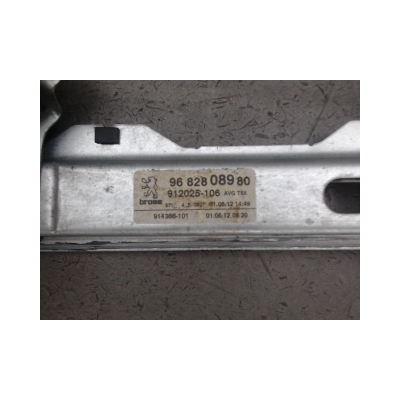 MECANISME LEVE-GLACE AVANT GAUCHE PEUGEOT 3008