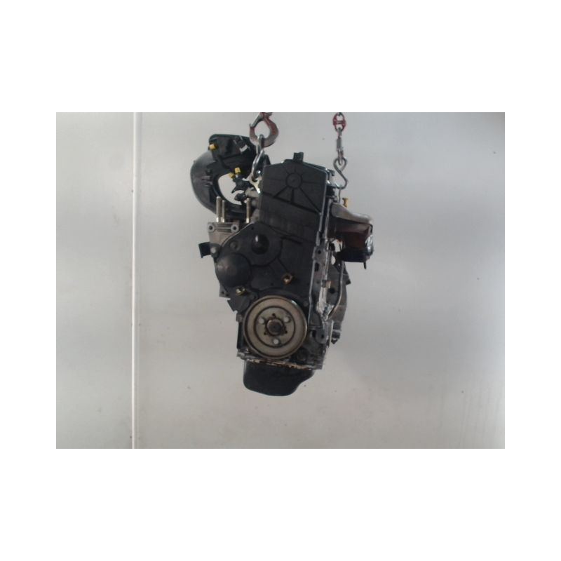 MOTEUR ESSENCE CITROEN SAXO 1.4 VTS