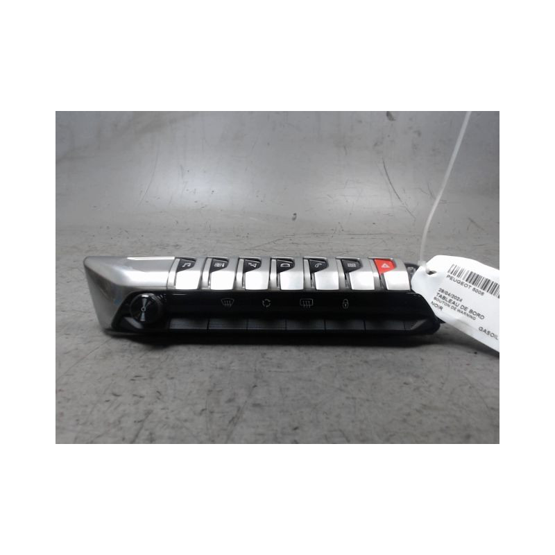 BOUTON DE WARNING PEUGEOT 5008