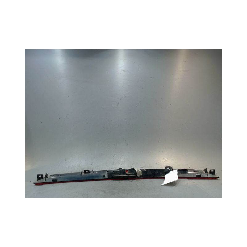 FEUX STOP SUPPLEMENTAIRE CITROEN C4