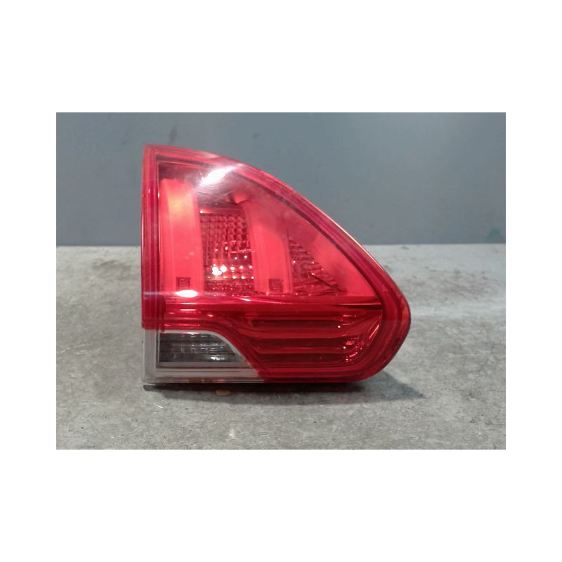 FEU ARRIERE INTERIEUR GAUCHE PEUGEOT 2008