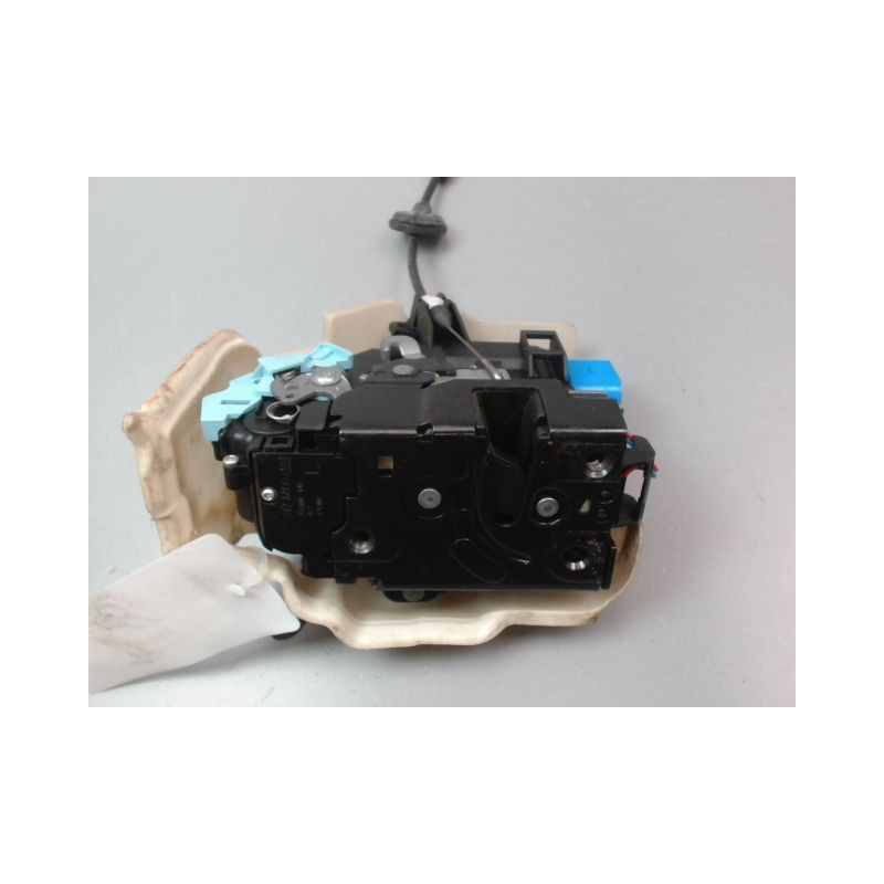 SYSTEME CONDAMNATION AVANT GAUCHE VOLKSWAGEN GOLF V (1K) 2003-2008